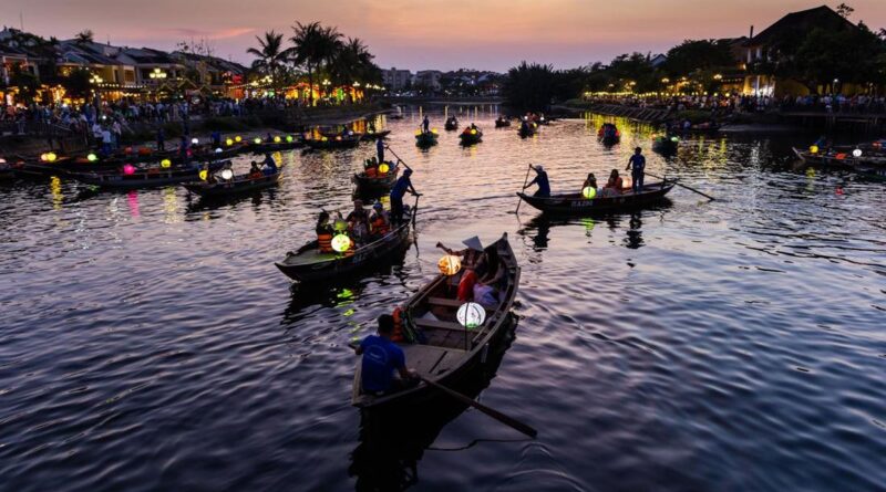 Liburan Romantis Di Vietnam