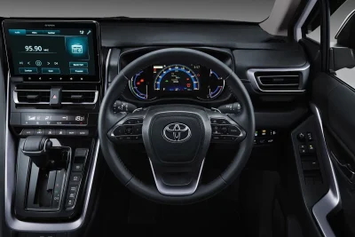 Toyota Segarkan Fitur T Intouch Pada Kijang Innova Zenix