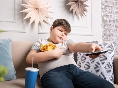 Ribuan Anak Sakit: Tekanan Meningkat Suspensi Program Makan