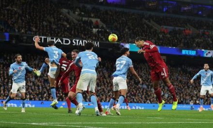 Pertandingan Liverpool vs Man City, Menjauh Di Klasemen