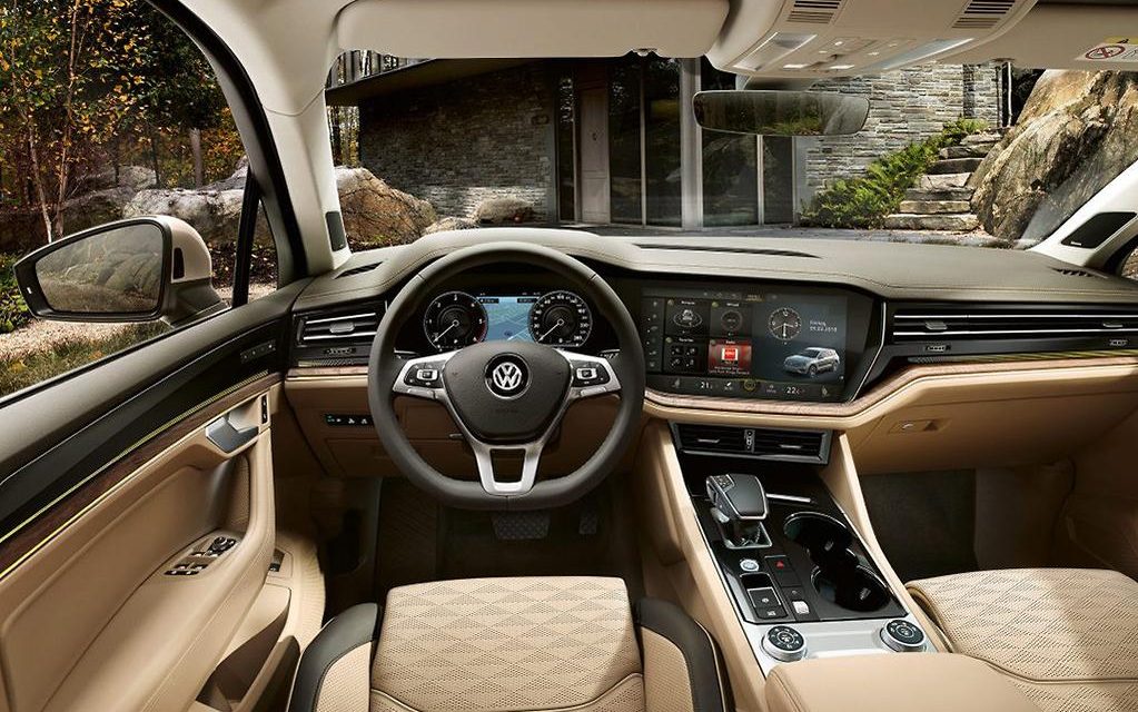Volkswagen Touareg Interior Nyaman, Teknologi Dan Kelas Dunia