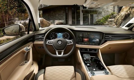 Volkswagen Touareg Interior Nyaman, Teknologi Dan Kelas Dunia