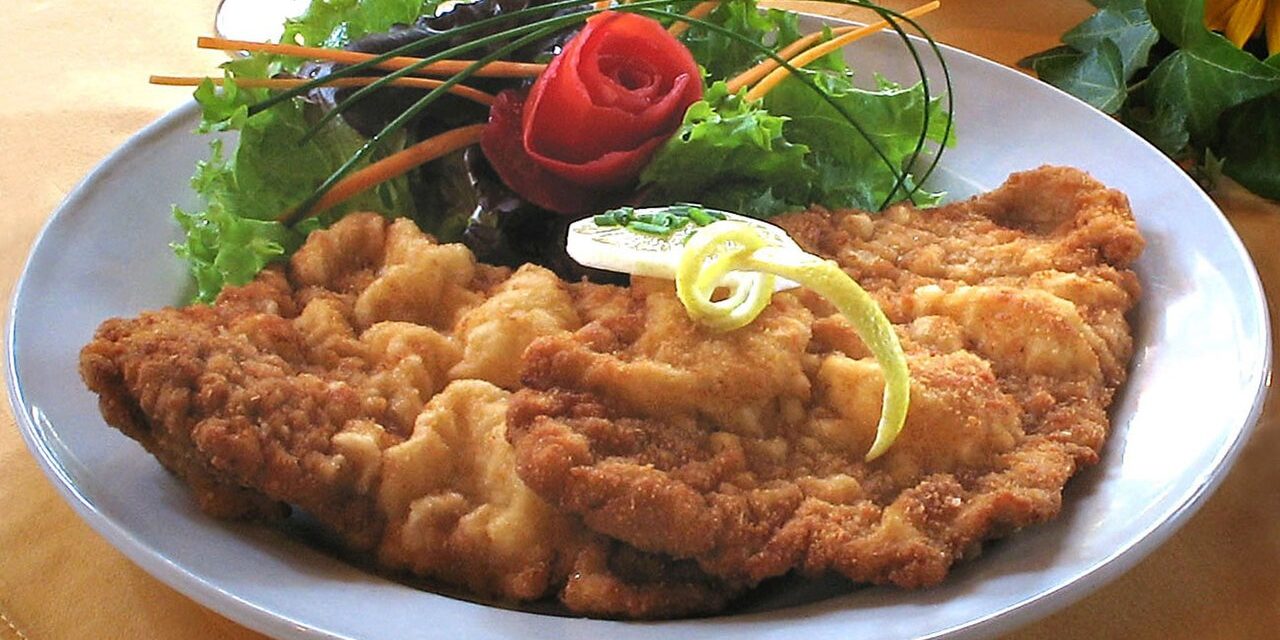 Kuliner Schnitzel Khas Eropa Yang Gurih Dan Renyah