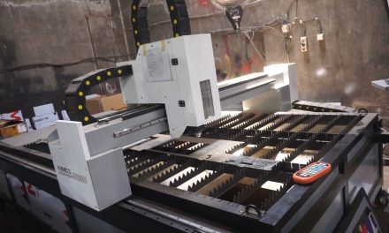 Mesin CNC Router Mengubah Cara Manufaktur Teknologi Modern