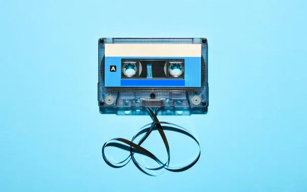Mixtape Nostalgia, Kembali Ke Masa Lalu Dengan Musik