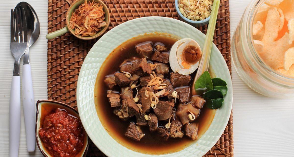Rawon, Sup Daging Hitam Khas Jawa Timur yang Kaya Cita Rasa