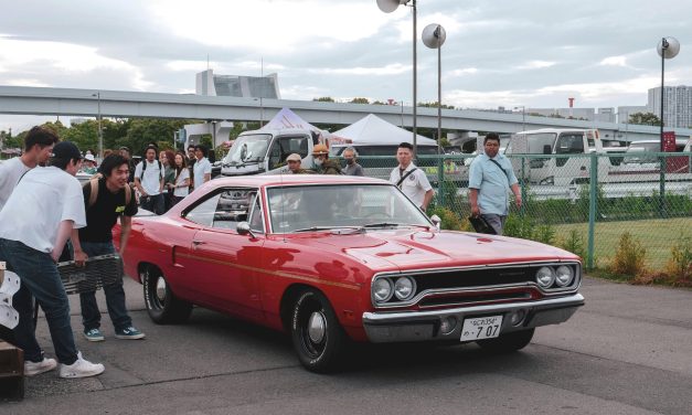 Dari Klasik Ke Modern, Dinamika Muscle Car Amerika