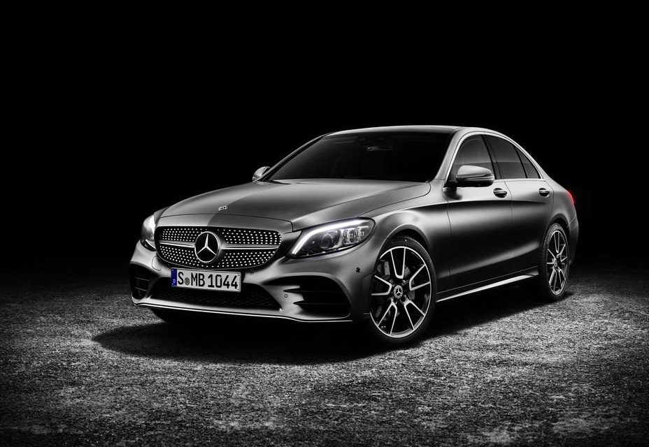 Mercedes Benz C300 Elegansi Dan Performa Dalam Satu Paket