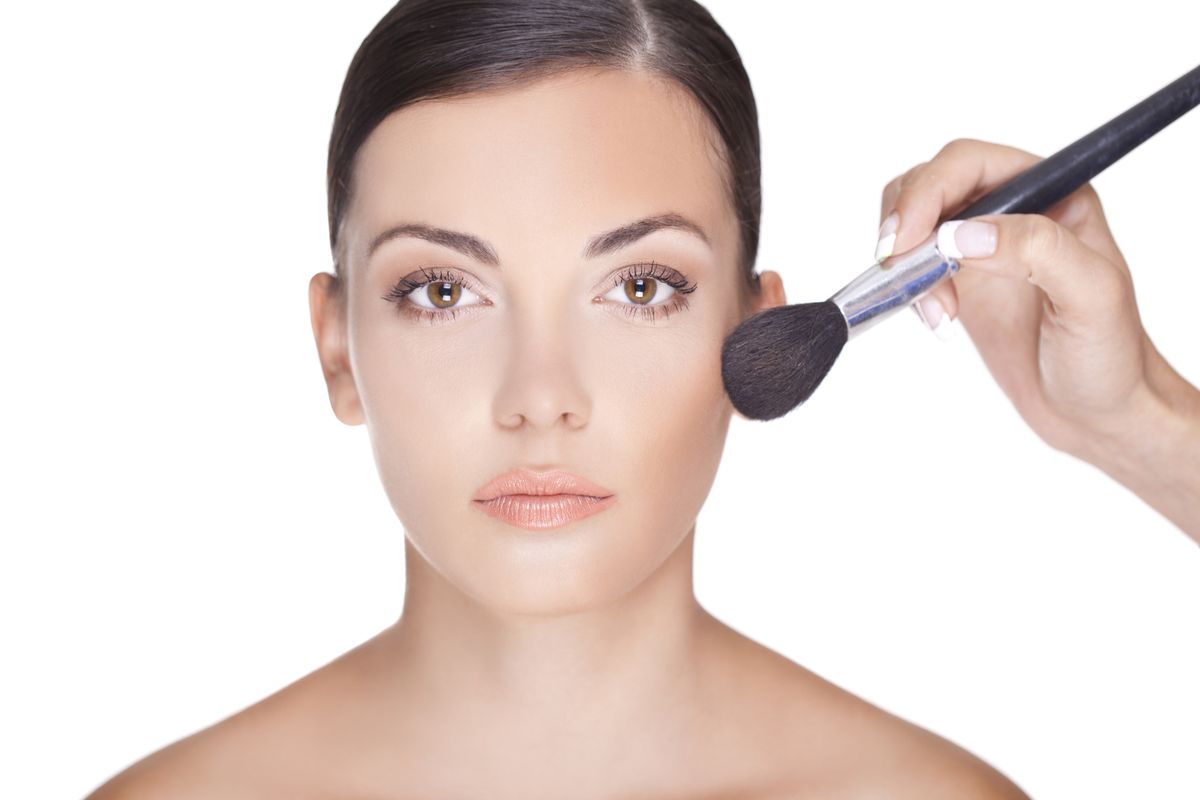 Retouch Makeup