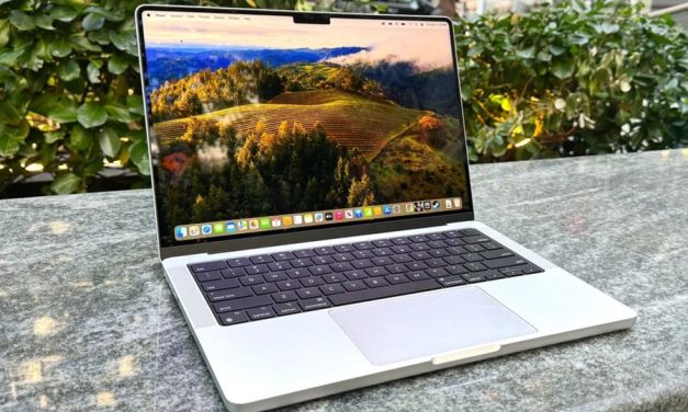 Laptop MacBook Pro Performa Tinggi Bagi Profesional Dan Kreator