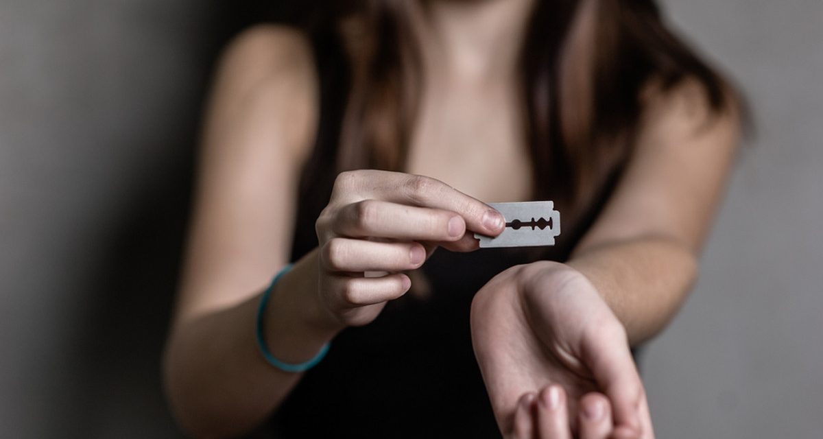 Self Harm Pada Remaja, Cara Pencegahan Dan Penanganannya