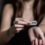 Self Harm Pada Remaja, Cara Pencegahan Dan Penanganannya